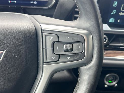 Used 2023 Chevrolet Silverado 1500 LT image 19