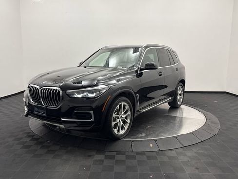 Used 2023 BMW X5 xDrive40i image 3