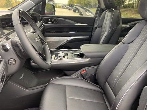 New 2026 Cadillac Escalade IQ Sport 2 w/ LPO, ONYX Package AWD/4WD image 20