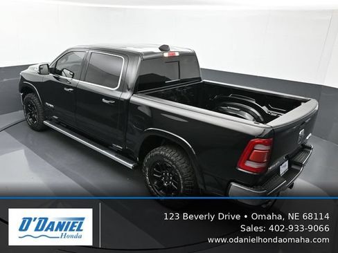 Used 2022 RAM 1500 Laramie AWD/4WD image 15