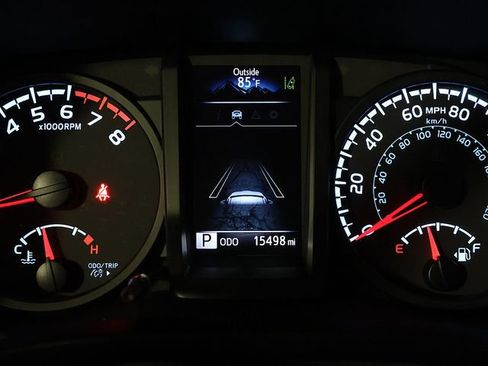 Used 2023 Toyota Tacoma SR AWD/4WD image 17