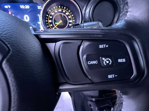 Used 2020 Jeep Wrangler Unlimited Sport image 21