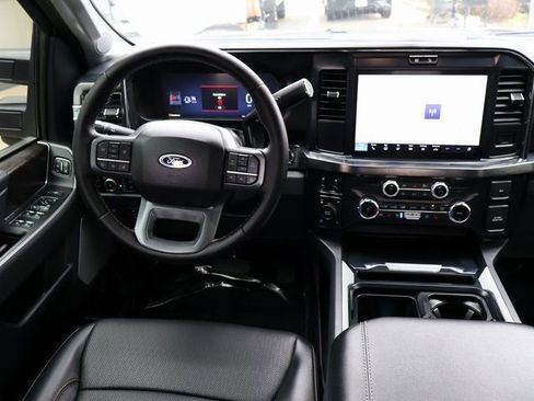 Certified 2025 Ford F350 Lariat w/ Chrome Package image 13