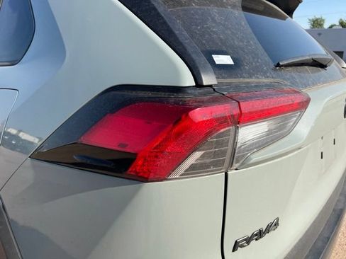 Used 2020 Toyota RAV4 TRD Off-Road w/ TRD Off-Road Weather Package AWD/4WD image 11
