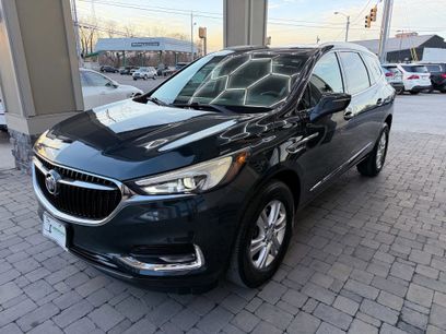 Used 2018 Buick Enclave Essence