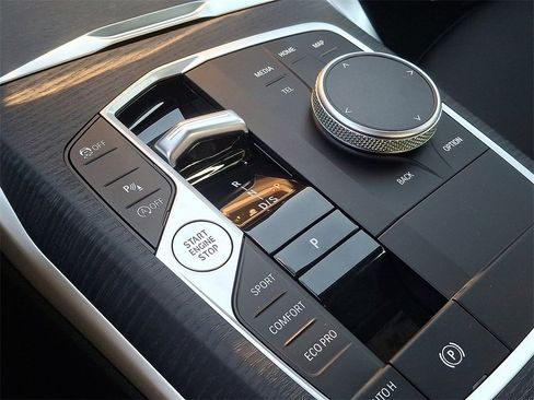 New 2026 BMW 230i xDrive 230i xDrive w/ Premium Package image 18