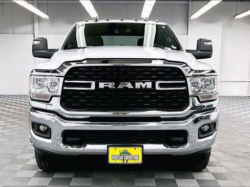 Used 2024 RAM 3500 Big Horn image 4
