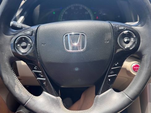 Used 2014 Honda Accord Touring image 23
