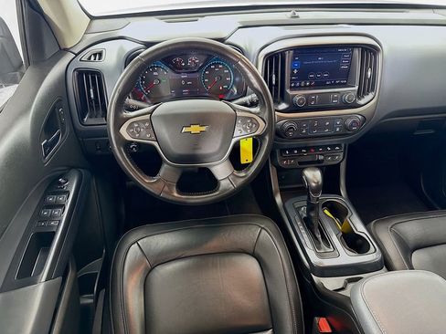 Used 2022 Chevrolet Colorado Z71 w/ Safety Package image 24
