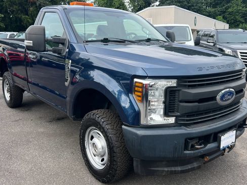 Used 2018 Ford F250 XL w/ Power Equipment Group AWD/4WD image 7