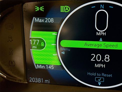 Used 2019 Chevrolet Bolt Premier w/ Infotainment Package FWD image 2