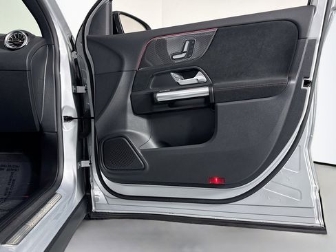 Certified 2023 Mercedes-Benz GLA 250 image 23