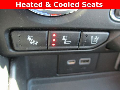 Certified 2021 GMC Yukon SLT image 14