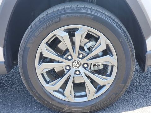 Certified 2023 Toyota RAV4 XLE Premium AWD/4WD image 8