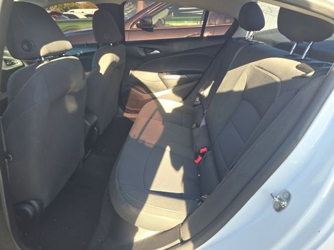 Used 2017 Chevrolet Cruze LS image 9