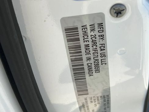 Used 2020 Chrysler Pacifica Touring w/ S Appearance Package FWD image 38