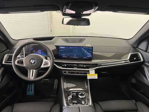 New 2026 BMW X5 M60i image 15