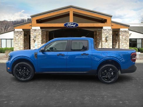 New 2026 Ford Maverick XLT w/ Black Appearance Package image 7