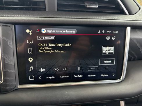 Used 2023 GMC Yukon Denali w/ Denali Reserve Package AWD/4WD image 75