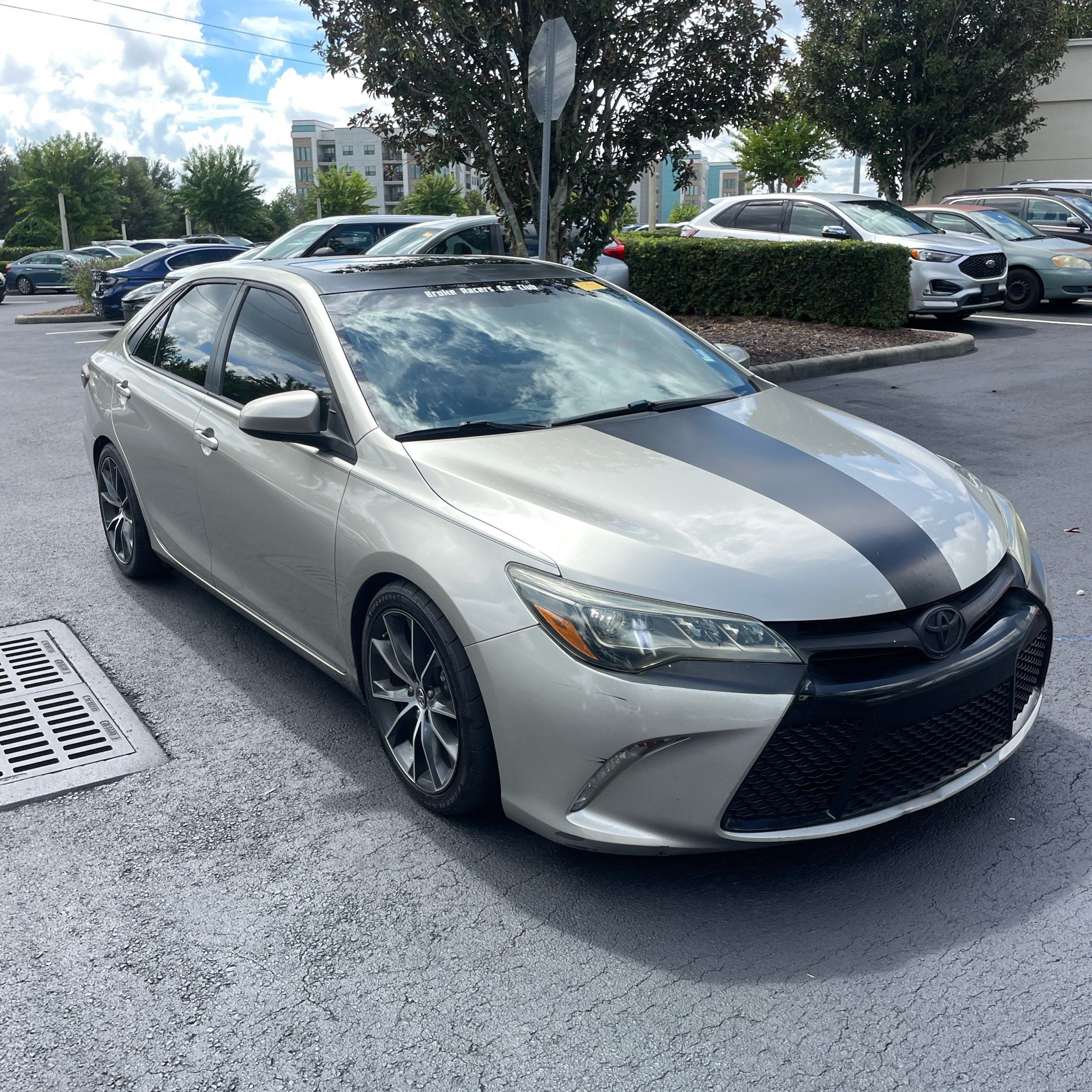 Used 2015 Toyota Camry XSE FWD image 14