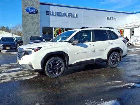 Certified 2025 Subaru Forester Limited image 4