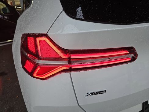 New 2026 BMW X3 xDrive30 w/ Convenience Package image 37