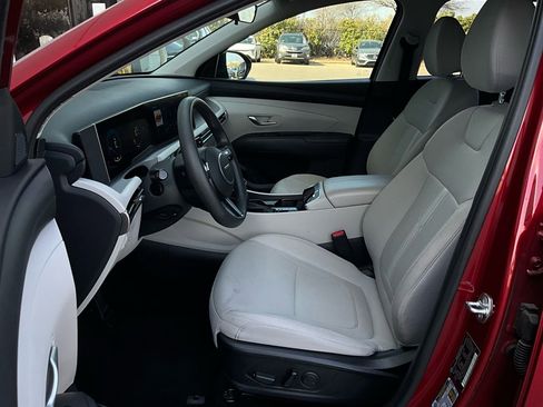 Used 2025 Hyundai Tucson SEL image 10