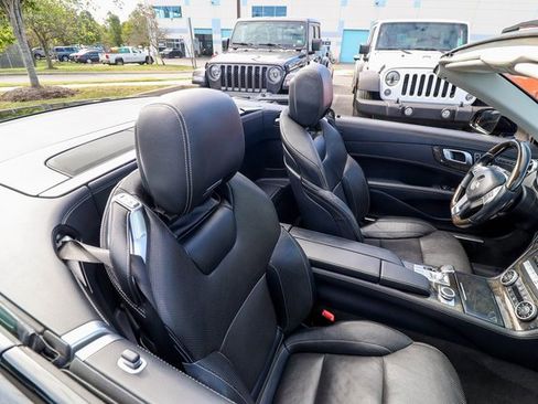 Used 2013 Mercedes-Benz SL 550 image 26