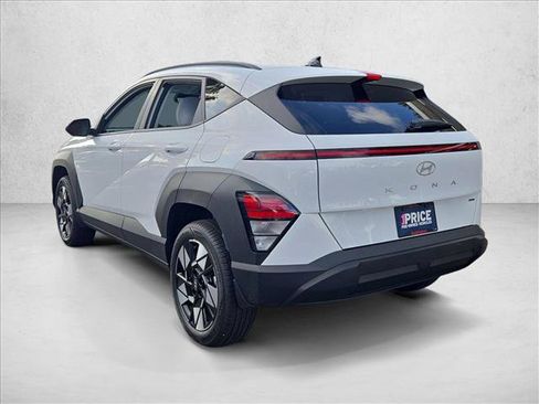 Used 2025 Hyundai Kona SEL AWD/4WD image 7