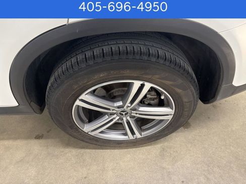 Used 2022 Mercedes-Benz GLC 300 image 11