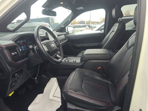 Used 2023 Ford Expedition Max Limited image 10