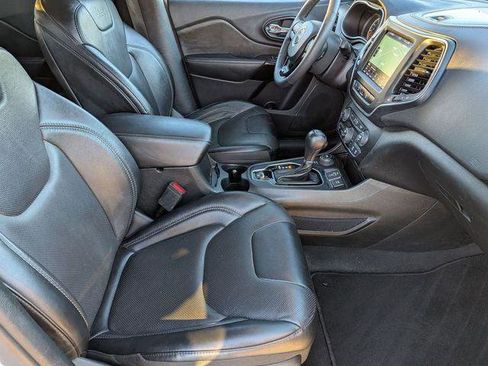 Certified 2023 Jeep Cherokee Altitude Lux image 30