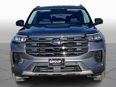 New 2026 Ford Explorer Active image 3