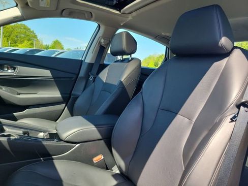 Certified 2024 Honda Accord EX-L image 12