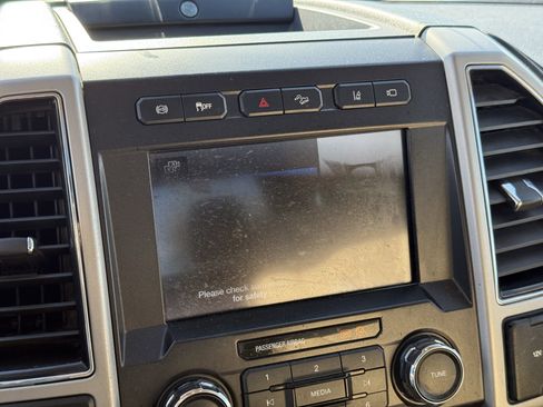 Used 2019 Ford F250 Lariat w/ Lariat Ultimate Package image 21