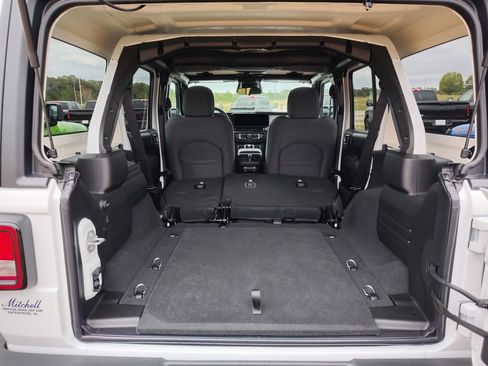 New 2026 Jeep Wrangler Sport S image 29