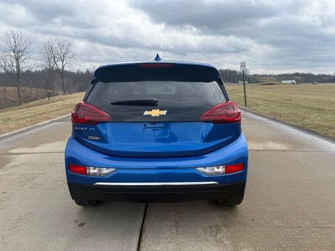 Used 2020 Chevrolet Bolt LT image 4