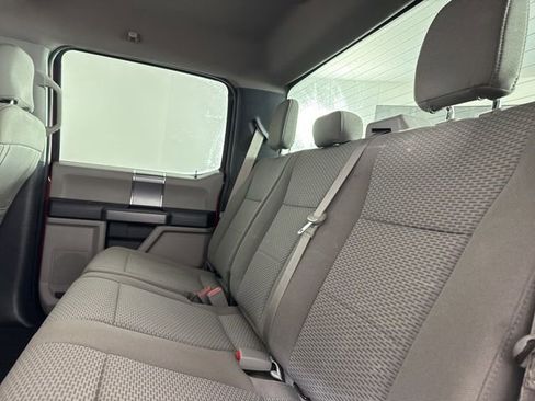 Used 2019 Ford F250 XLT w/ XLT Premium Package image 13