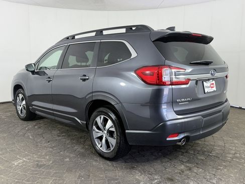 Used 2025 Subaru Ascent Premium AWD/4WD image 5