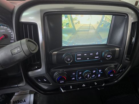 Used 2019 Chevrolet Silverado 1500 LT w/ All Star Edition AWD/4WD image 28