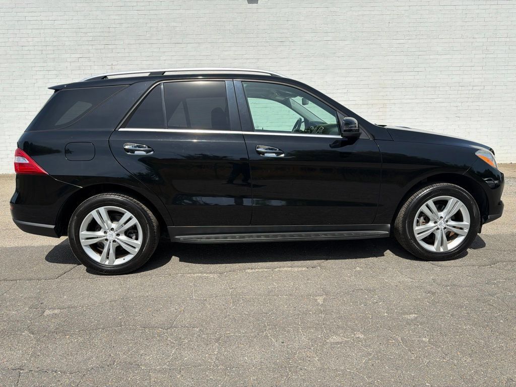 Used 2013 Mercedes-Benz ML 350 BlueTEC 4MATIC image 1