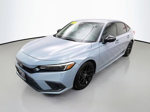 Used 2022 Honda Civic Sport image 3