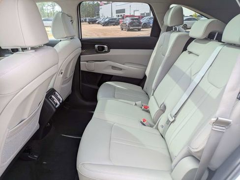 New 2025 Kia Sorento S w/ Panoramic Sunroof Package FWD image 13