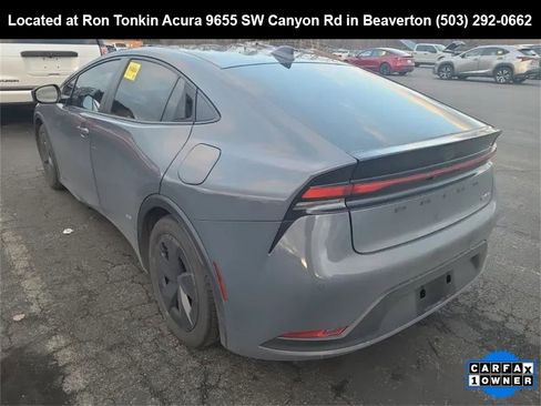 Used 2023 Toyota Prius LE image 4