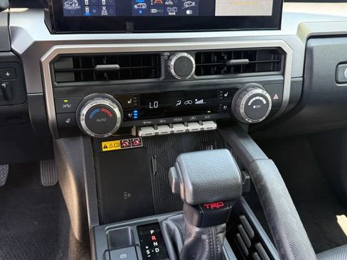 Used 2025 Toyota 4Runner TRD Off-Road Premium w/ Tow Technology Package AWD/4WD image 23
