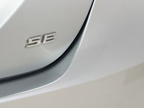 Used 2022 Toyota Camry SE image 62