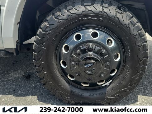 Used 2020 RAM 3500 Laramie AWD/4WD image 9
