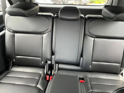 New 2027 Ford Expedition Max Platinum w/ Stealth Performance Package AWD/4WD image 18