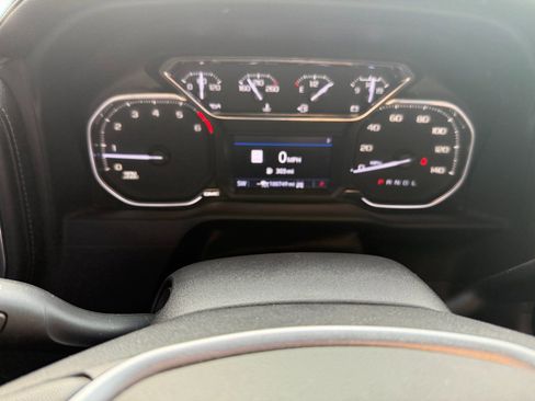 Used 2022 GMC Sierra 1500 SLT image 13