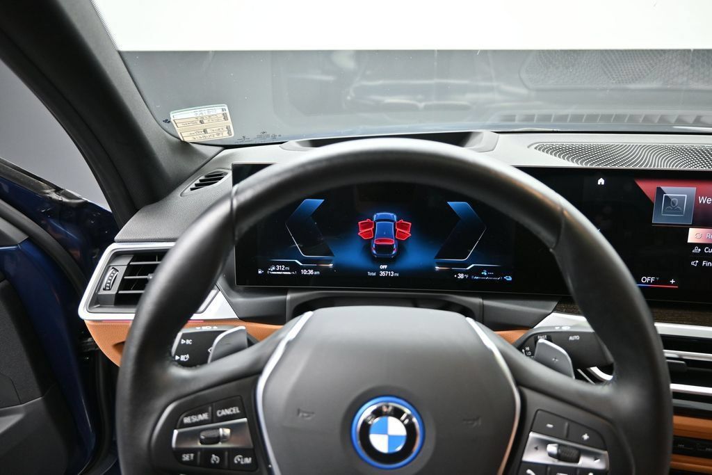 Used 2023 BMW 330e xDrive w/ Premium Package AWD/4WD image 15